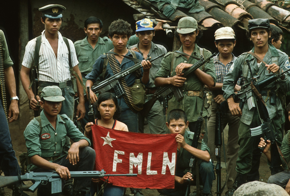 Comandantes del FMLN en una conferencia